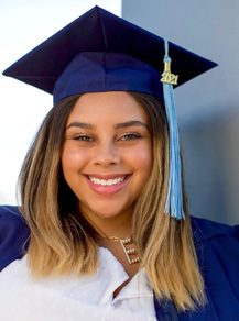 UConn Online Bilingual Learners Graduate Certiifcate, Lizzy
